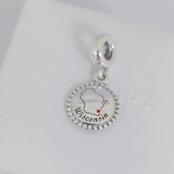 Pandora Wisconsin Map Exclusive Dangle Charm with box - Picture 3 of 6